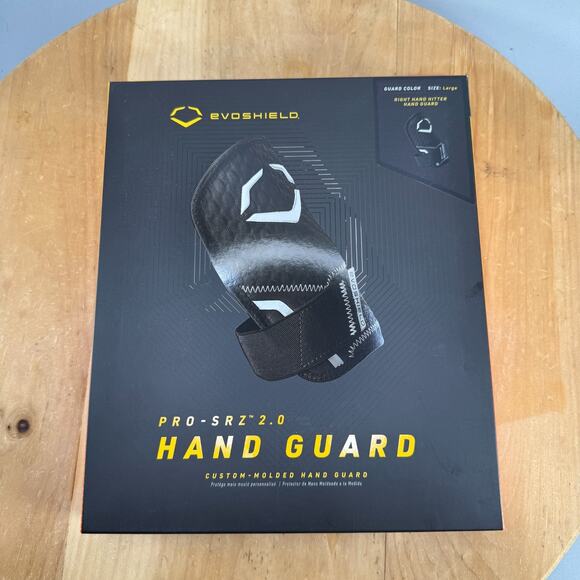 EVOSHIELD Pro-Srz 2.0 Batter's Hand Guard Size Large - Black- Right Hand Hitter - Picture 3 of 5